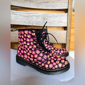 Martens Junior 1460 Leopard Hydro Leather Boots size 2 for girls